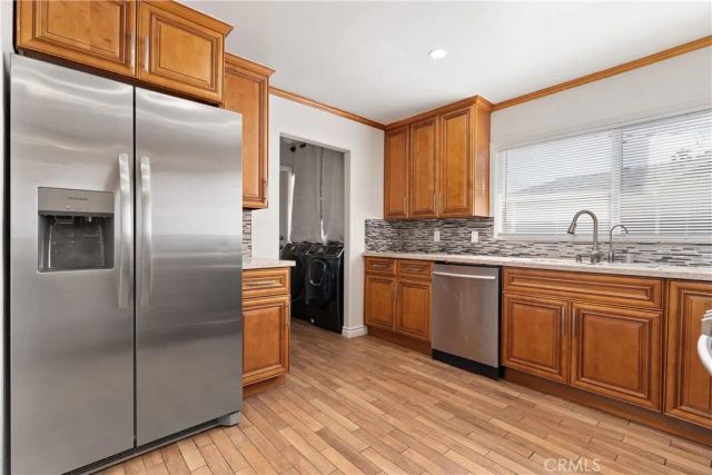766 N Alexandria, Los Angeles, CA 90029