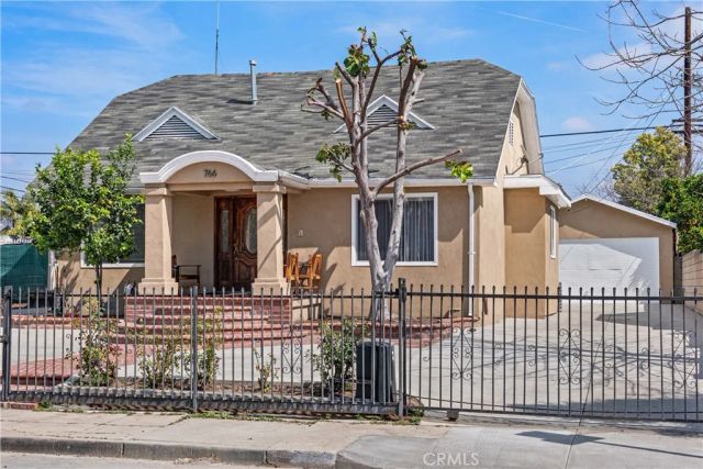 766 N Alexandria, Los Angeles, CA 90029