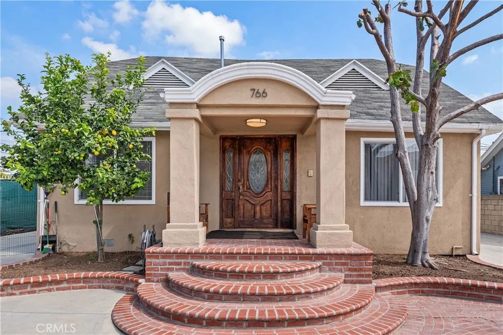 766 N Alexandria, Los Angeles, CA 90029