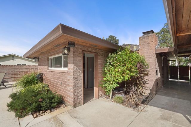 5139 Hildreth Ln, Stockton, CA 95212