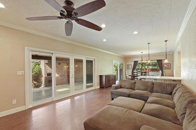 5139 Hildreth Ln, Stockton, CA 95212