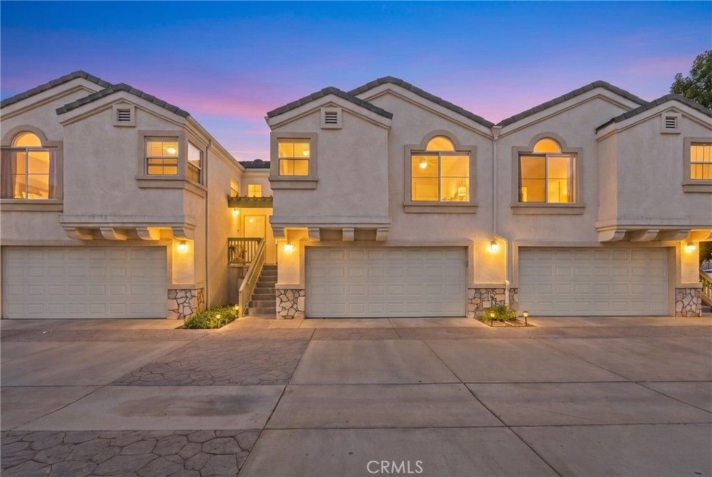 3294 W Orange, Anaheim, CA 92804 — photo 2