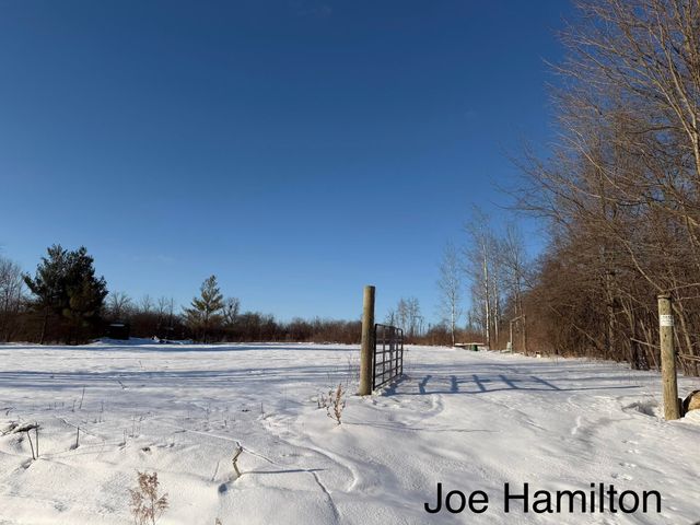 15734 Hall Road, Casnovia Twp, MI 49303