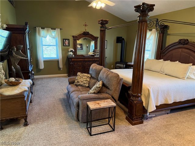 3020 Worrell Road, Willoughby Hills, OH 44094