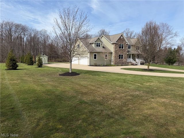 3020 Worrell Road, Willoughby Hills, OH 44094