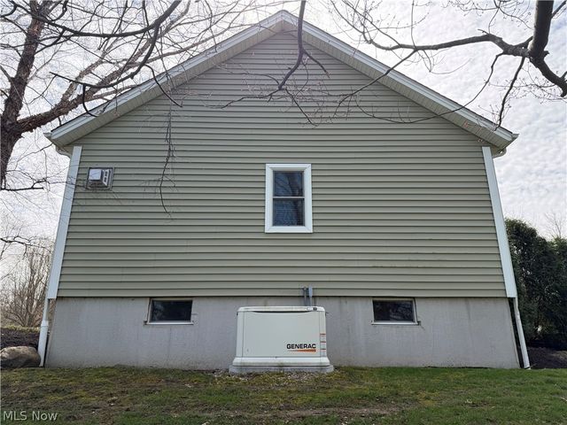 3020 Worrell Road, Willoughby Hills, OH 44094