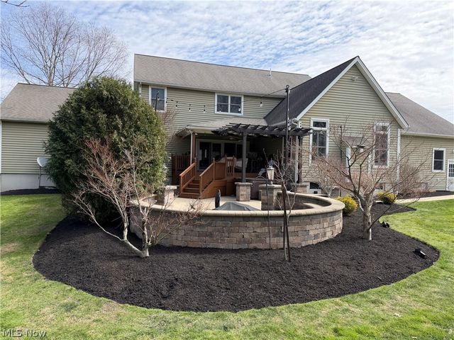 3020 Worrell Road, Willoughby Hills, OH 44094