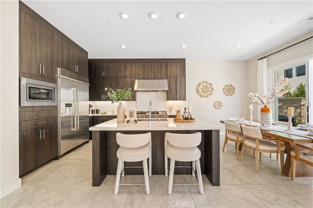 270 Burwood, Lake Forest, CA 92630
