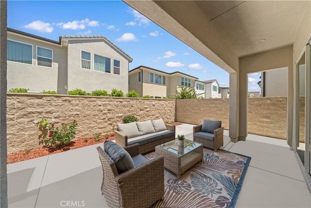 270 Burwood, Lake Forest, CA 92630