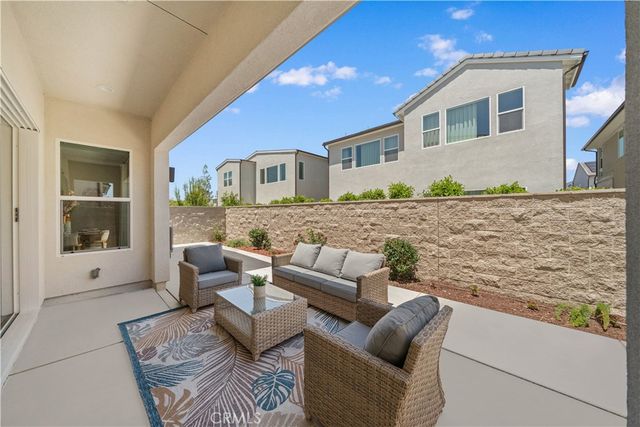 270 Burwood, Lake Forest, CA 92630