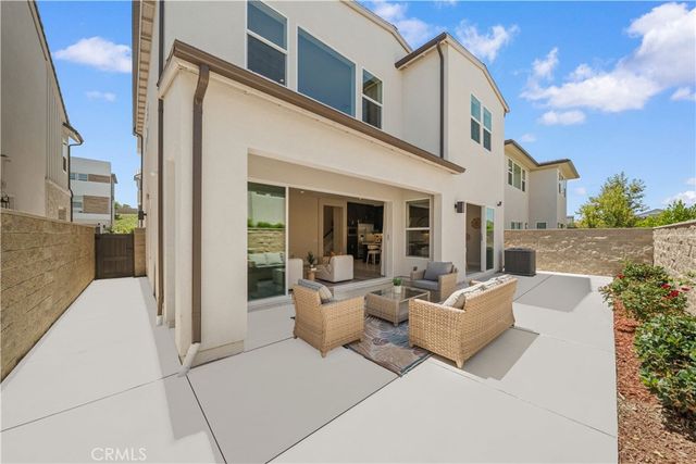 270 Burwood, Lake Forest, CA 92630