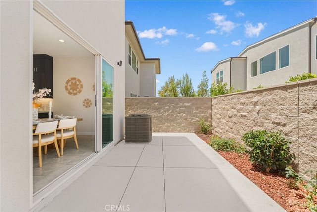 270 Burwood, Lake Forest, CA 92630