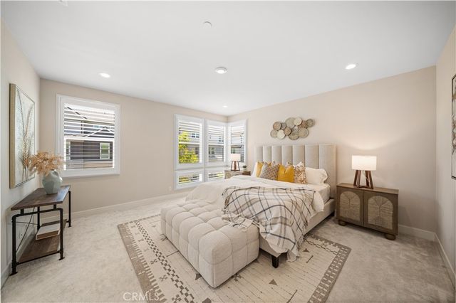 270 Burwood, Lake Forest, CA 92630