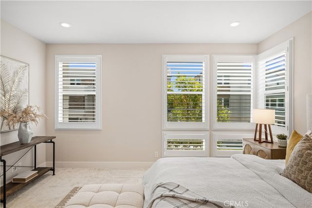 270 Burwood, Lake Forest, CA 92630
