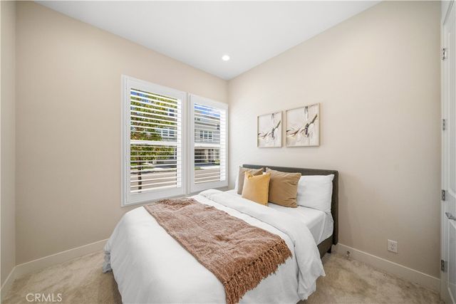 270 Burwood, Lake Forest, CA 92630