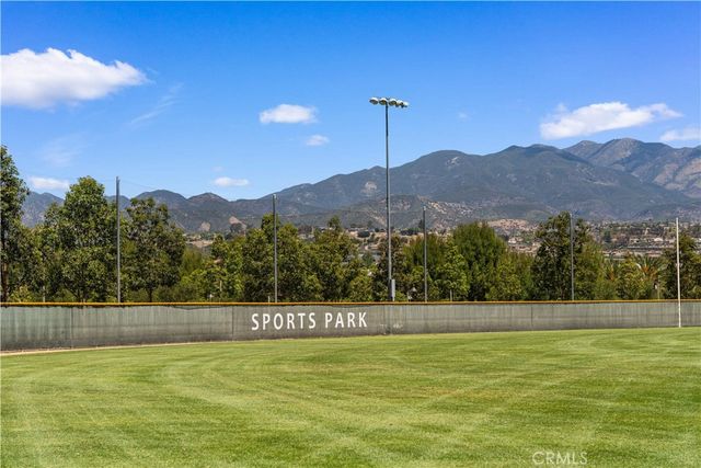 270 Burwood, Lake Forest, CA 92630