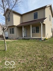 4651 Maplelawn Drive, Columbus, IN 47203
