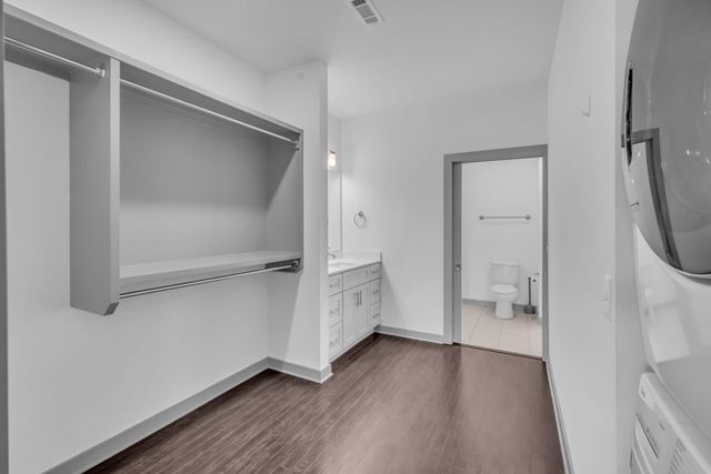 1638 54th Ave N Apt 214, Nashville, TN 37209