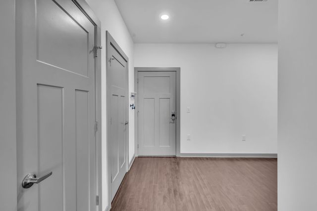 1638 54th Ave N Apt 214, Nashville, TN 37209