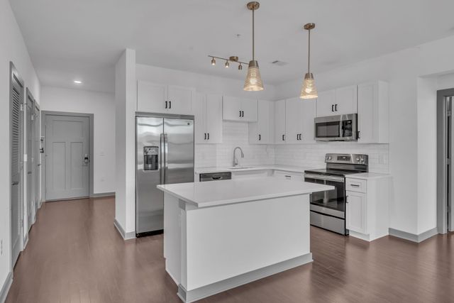 1638 54th Ave N Apt 214, Nashville, TN 37209