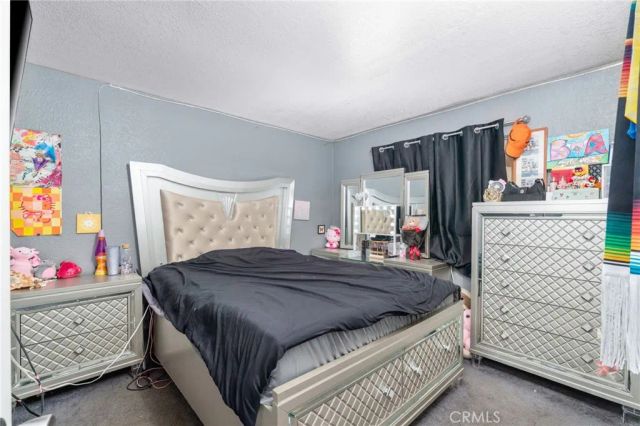 645 E King Street, Rialto, CA 92376