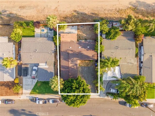 645 E King Street, Rialto, CA 92376