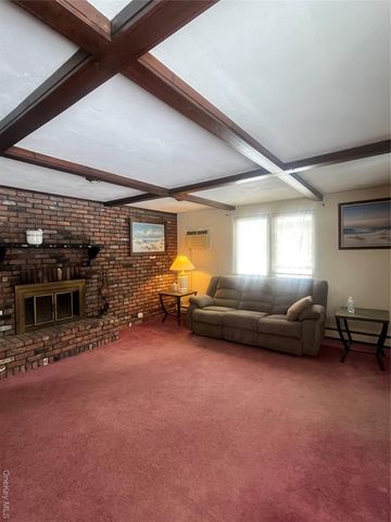 140 Orrs Mills Road, Salisbury Mills, NY 12577