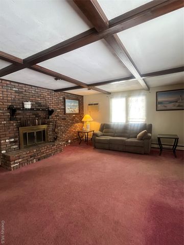 140 Orrs Mills Road, Salisbury Mills, NY 12577