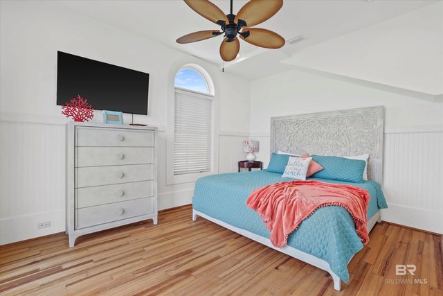 4070 Gulfwind Court, Gulf Shores, AL 36542