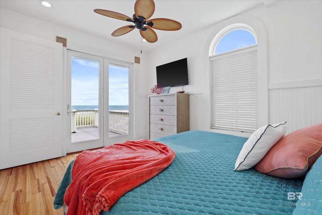 4070 Gulfwind Court, Gulf Shores, AL 36542