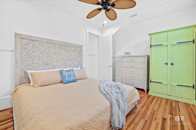 4070 Gulfwind Court, Gulf Shores, AL 36542