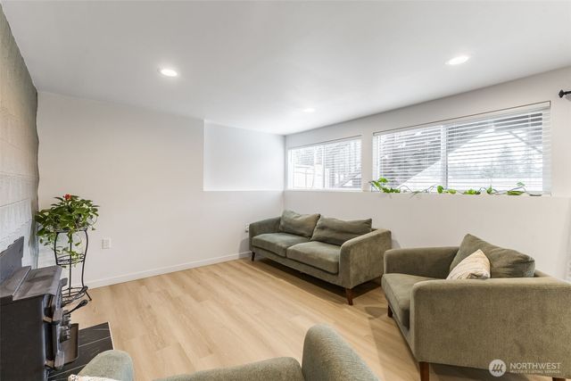 5701 80th Street E, Puyallup, WA 98371