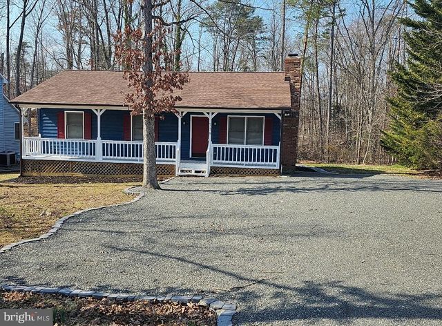 718 LAKEVIEW PKWY, Locust Grove, VA 22508