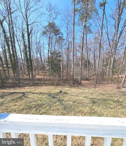 718 LAKEVIEW PKWY, Locust Grove, VA 22508