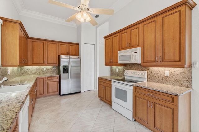 6823 Fabiano Circle, Boynton Beach, FL 33437