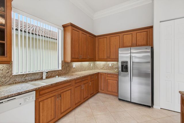 6823 Fabiano Circle, Boynton Beach, FL 33437