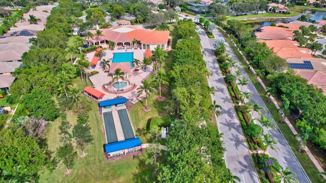 6823 Fabiano Circle, Boynton Beach, FL 33437