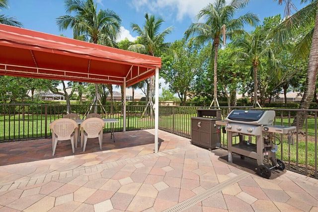 6823 Fabiano Circle, Boynton Beach, FL 33437