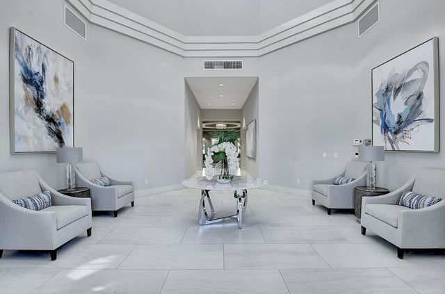 6823 Fabiano Circle, Boynton Beach, FL 33437