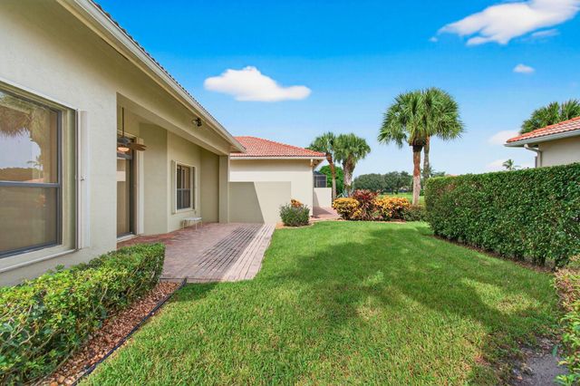 6823 Fabiano Circle, Boynton Beach, FL 33437