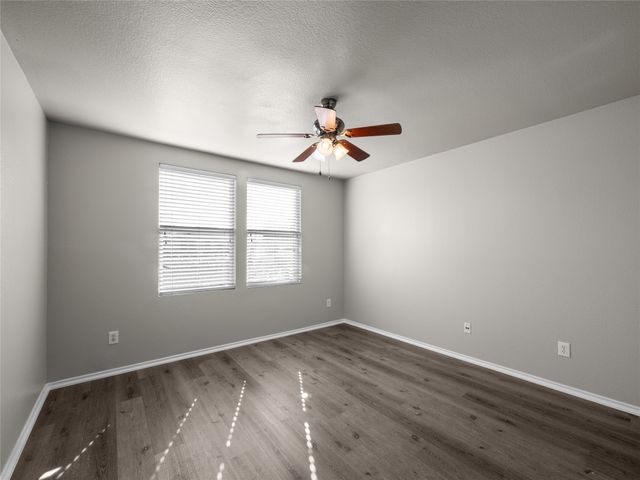 1021 Badger Run, Lancaster, TX 75134