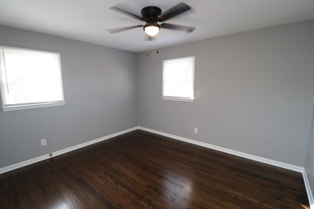 300 Walton Ave, Lafayette, TN 37083