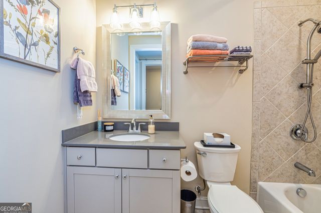 211 Spruce Pine Circle, Peachtree City, GA 30269