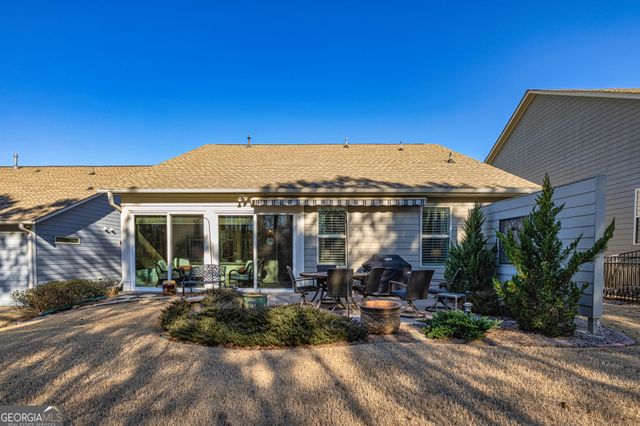 211 Spruce Pine Circle, Peachtree City, GA 30269