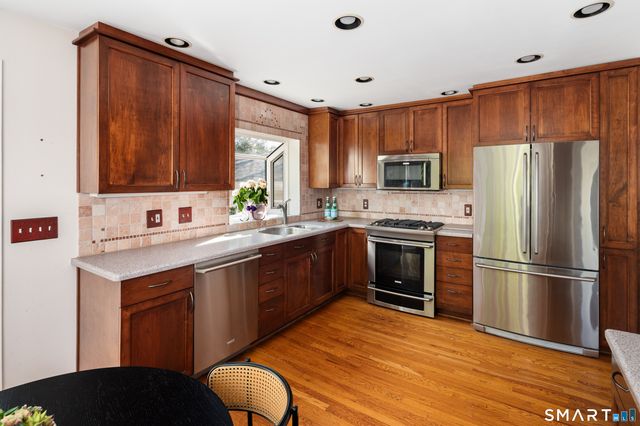 62 Bel Aire Drive, Stamford, CT 06905