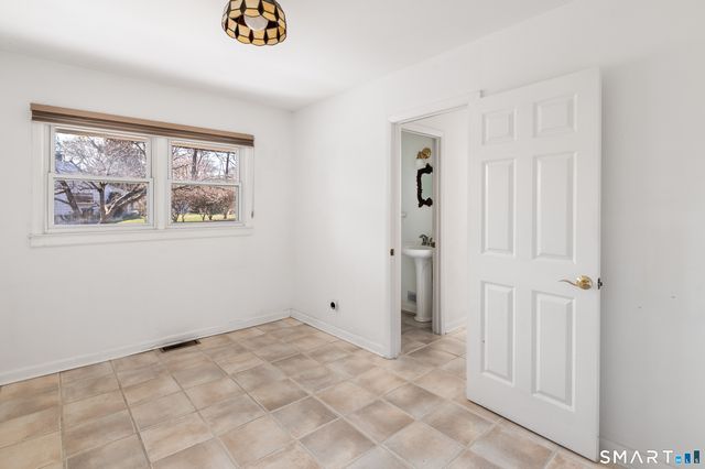 62 Bel Aire Drive, Stamford, CT 06905