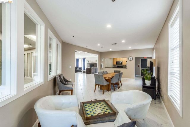 6400 Christie Ave 3408, Emeryville, CA 94608