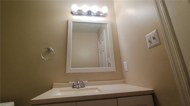1620 Walsh CT, Virginia Beach, VA 23454