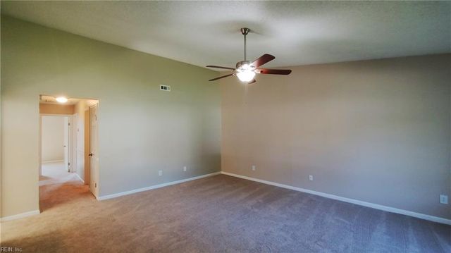 1620 Walsh CT, Virginia Beach, VA 23454