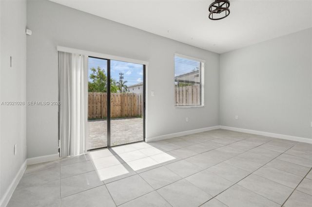 28625 SW 132nd Ct, Homestead, FL 33033